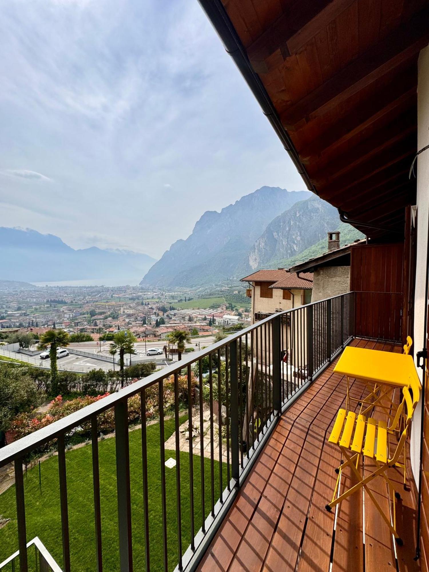 Eco Garda Hill Apartman Tenno Kültér fotó