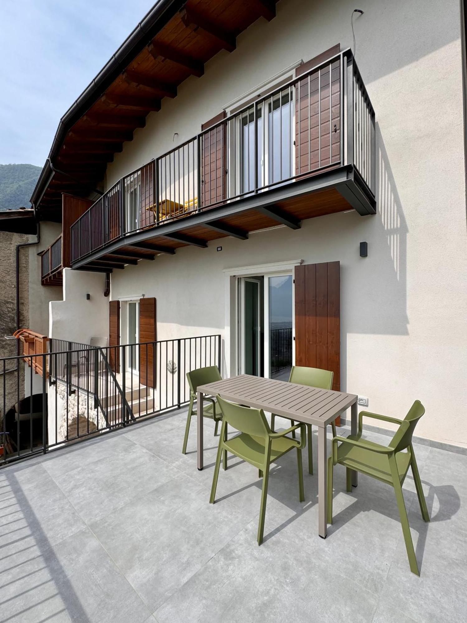 Eco Garda Hill Apartman Tenno Kültér fotó