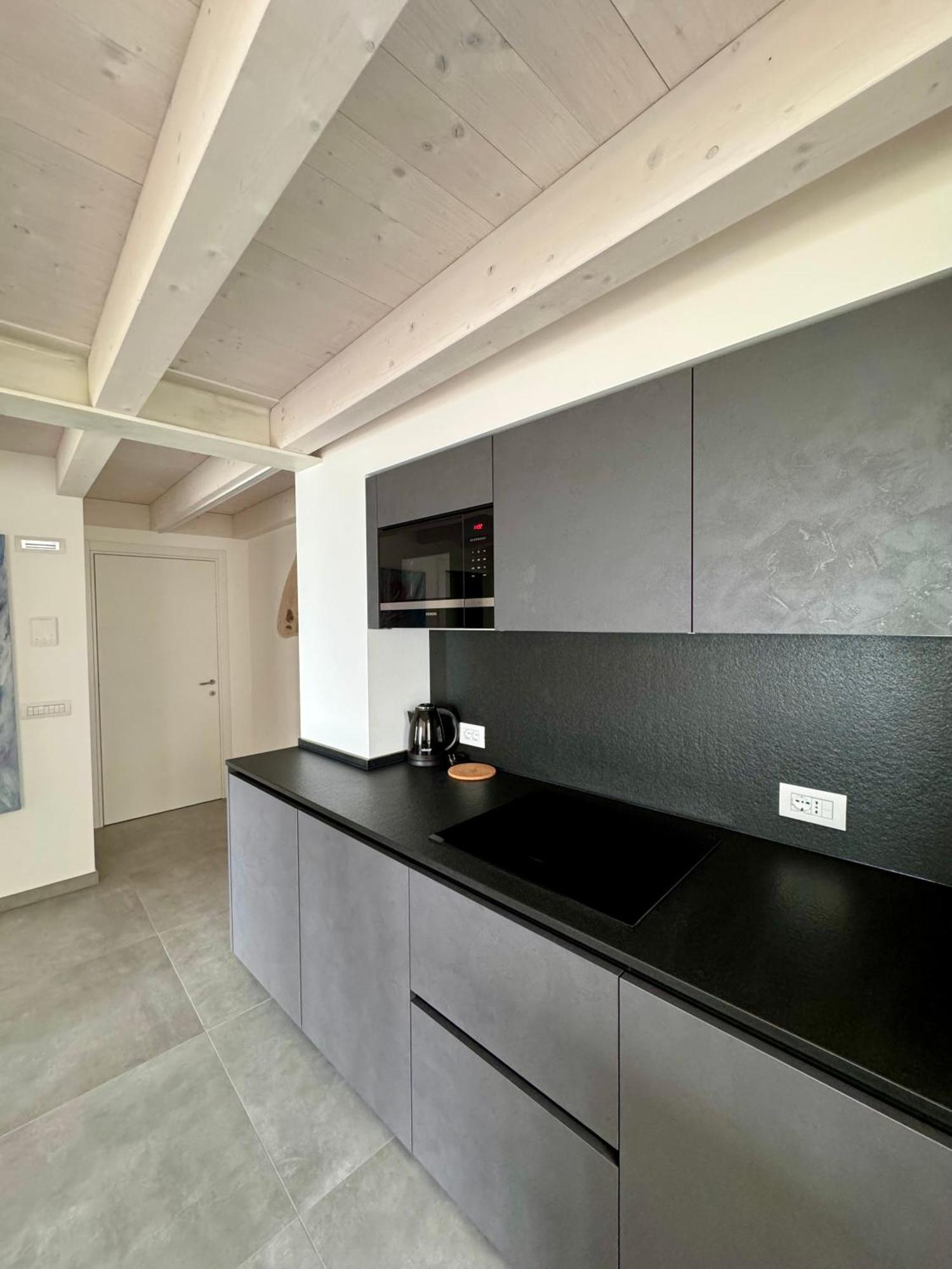 Eco Garda Hill Apartman Tenno Kültér fotó