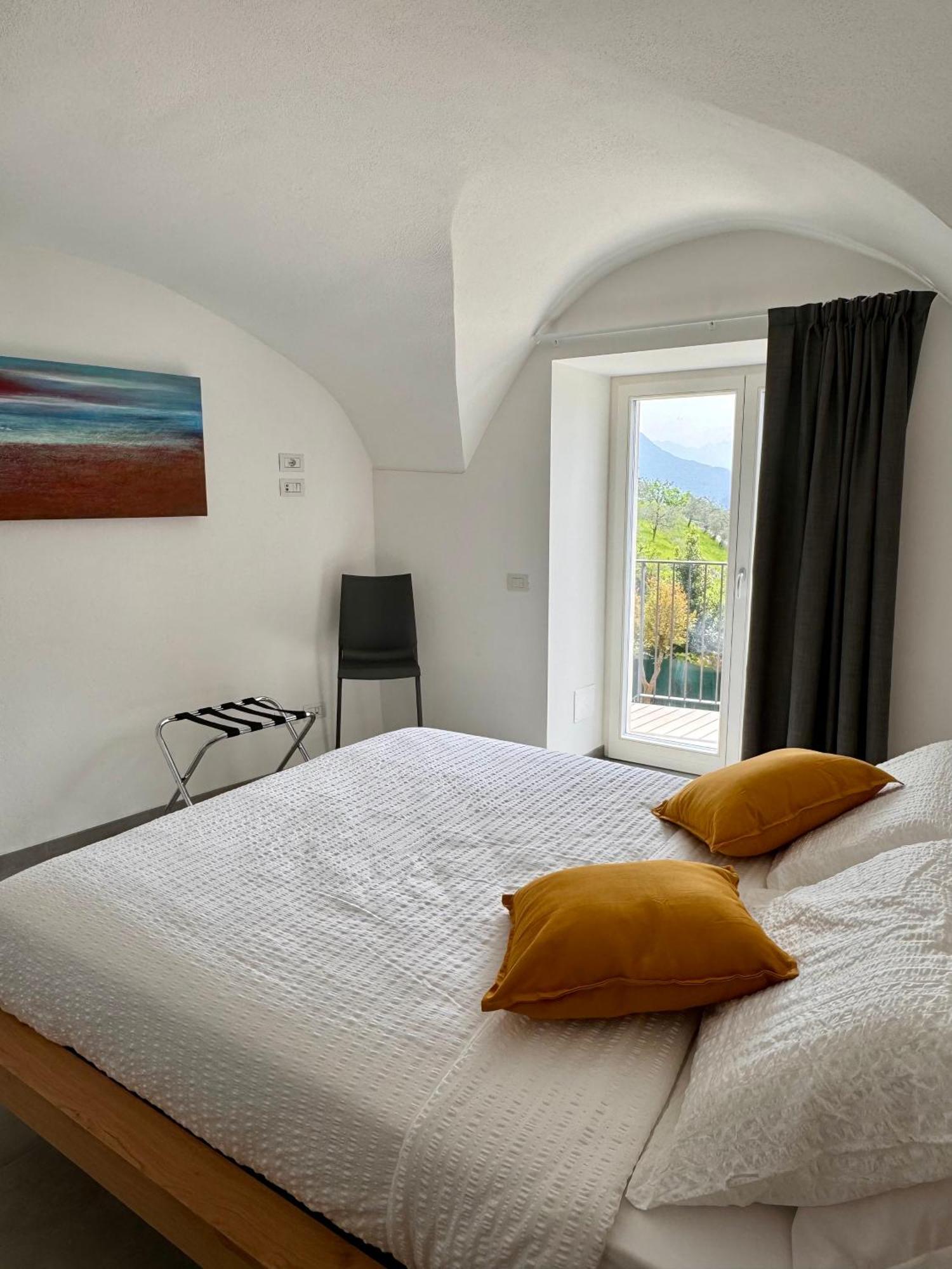 Eco Garda Hill Apartman Tenno Kültér fotó